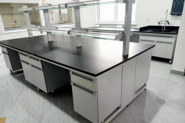 實(shí)驗(yàn)室實(shí)驗(yàn)臺臺面如何保養(yǎng)？水電該如何布置？